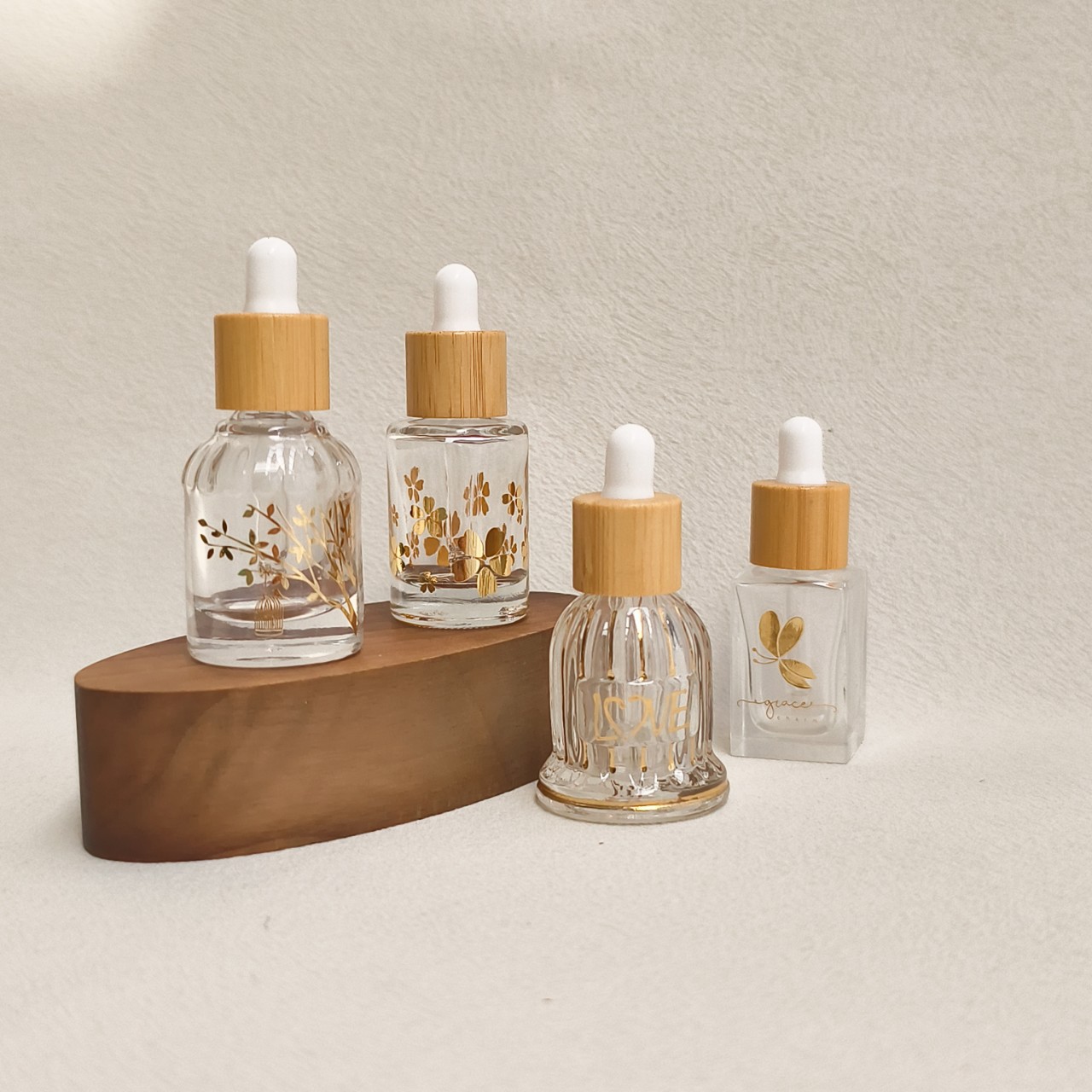 Glass Essential Oil Bottle wit - Luxury Skincare Samples avaliação e preço
