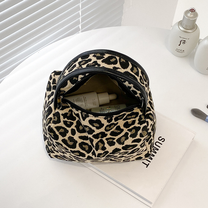 Leopard Makeup Bag Luxury  Lar - Luxury Skincare & Spa Reviews avaliação e preço