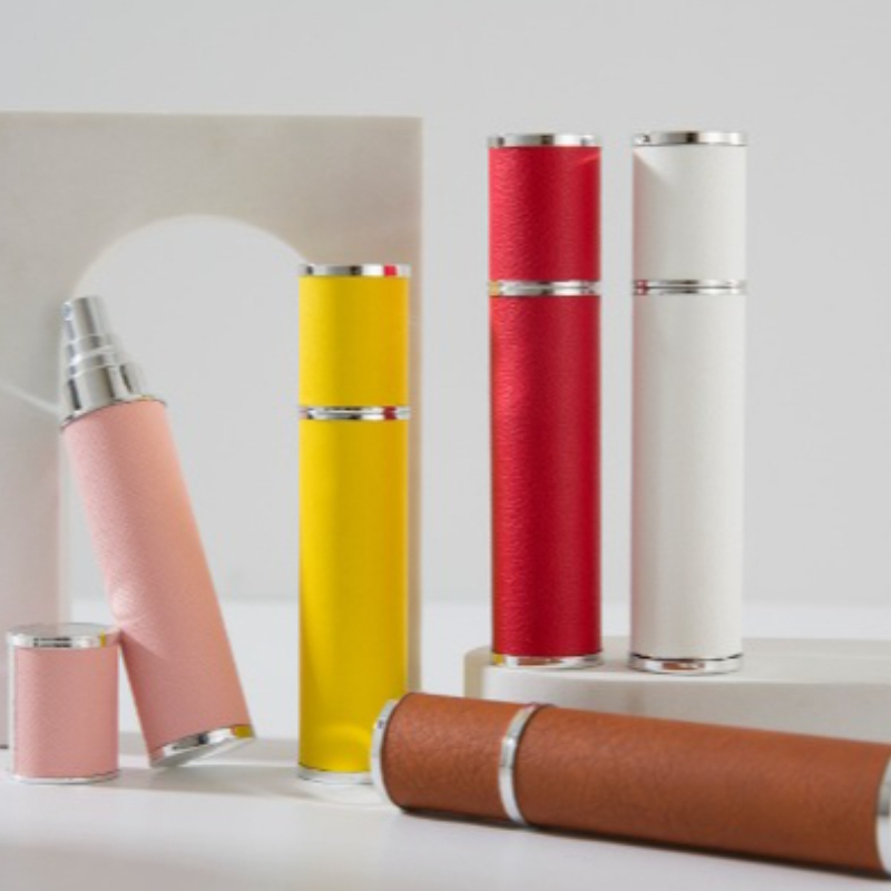 Luxury Leather Wrapped 10ml Gl - Luxury Skincare Samples avaliação e preço